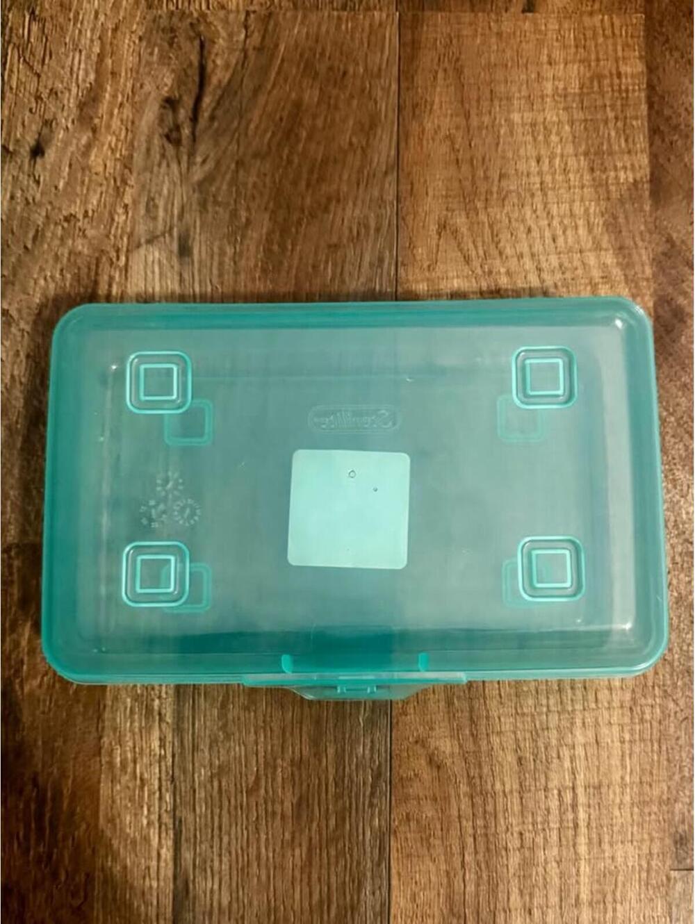 Sterilite Plastic Storage Container with Lid, 9.5" x 6.5" x 2.75"